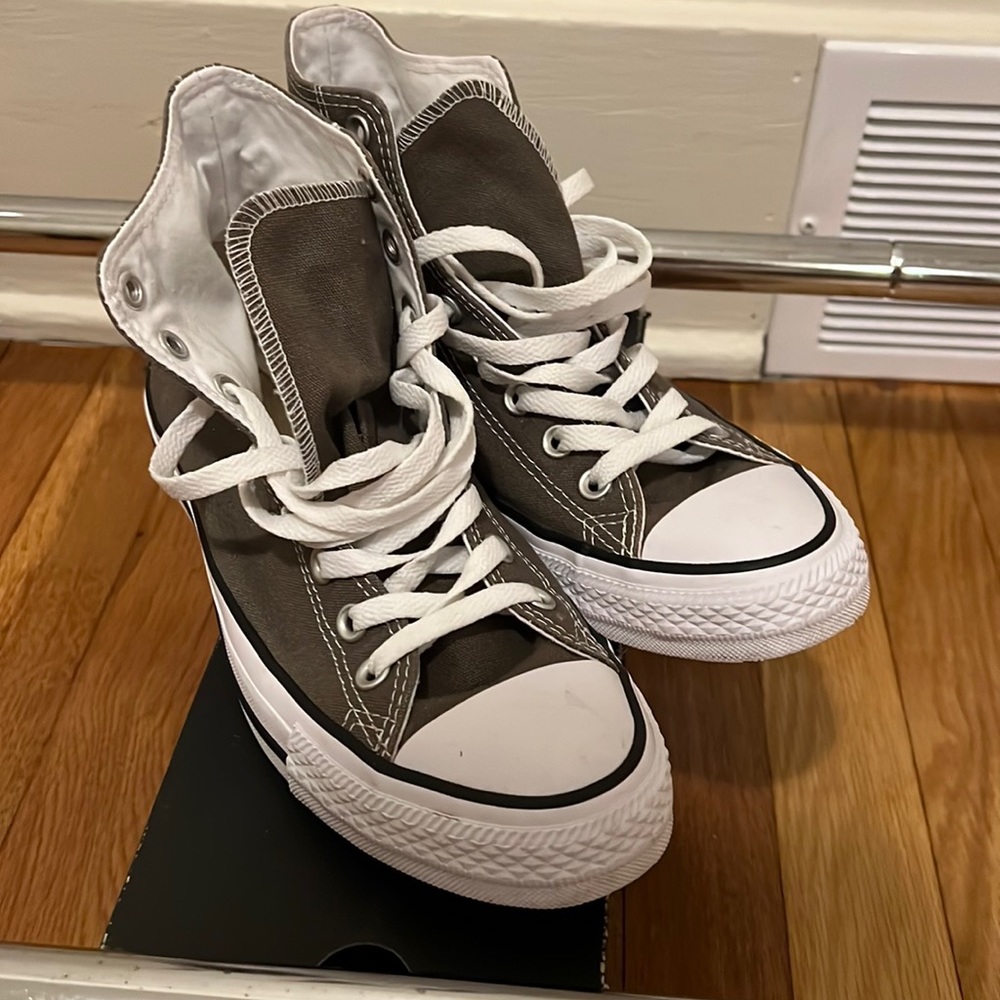 Converse High Top Gray Size 10